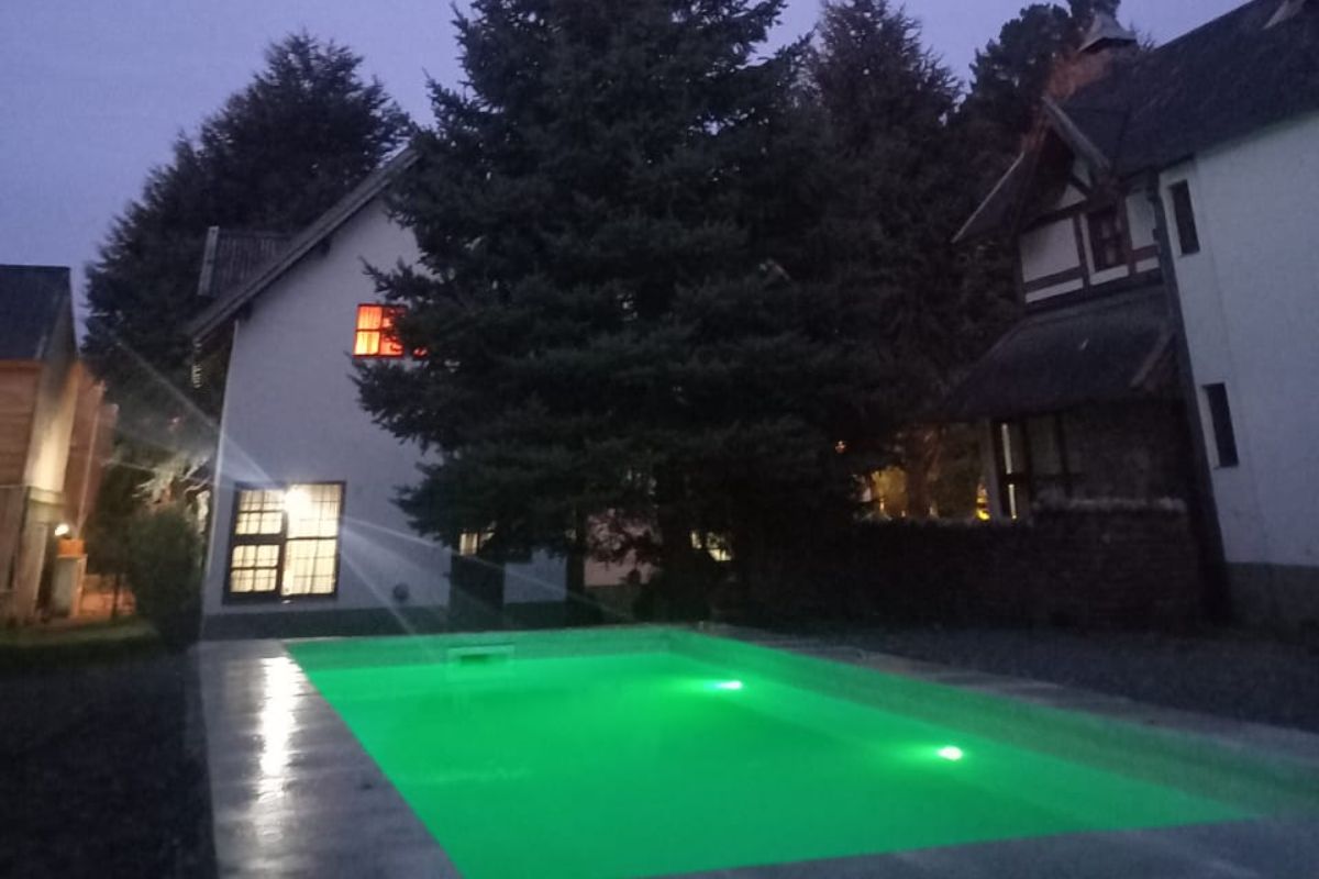 Interiores y servicios